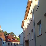 Mikulov, Husova Ulice *