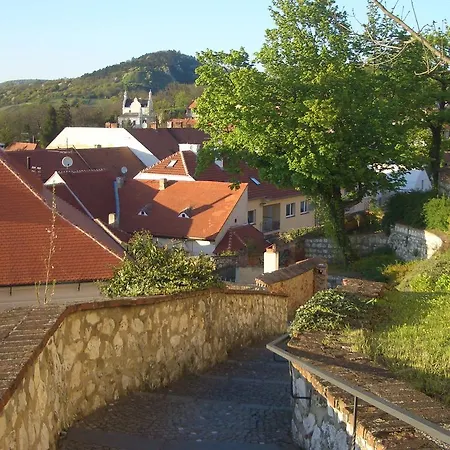 شقة Mikulov, Husova Ulice