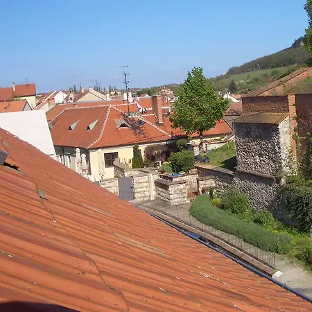 Mikulov, Husova Ulice